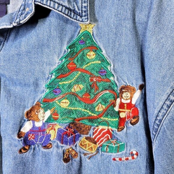Vintage Christmas Embroidered Applique Denim Button Up Shirt - Picture 3 of 6